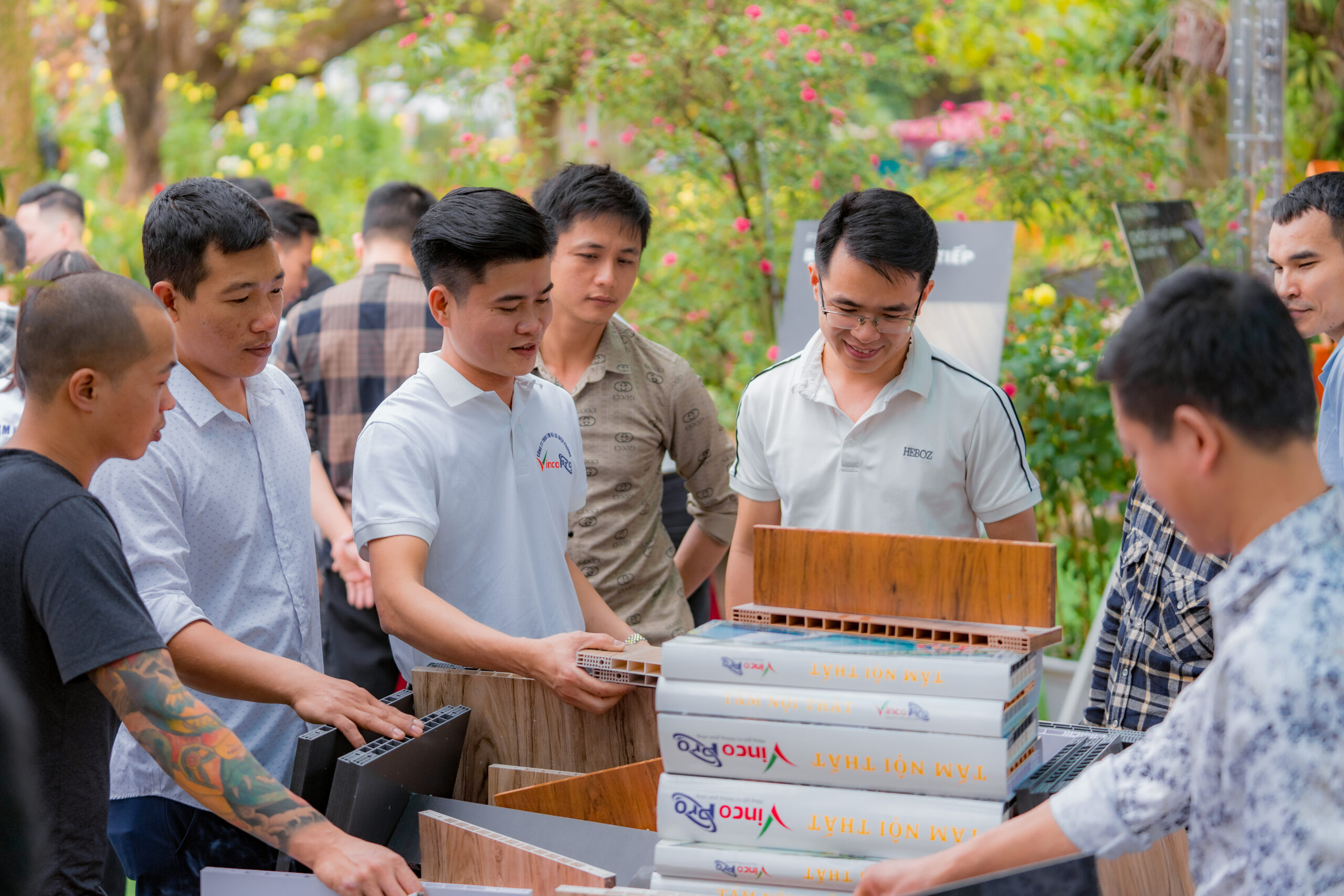 Tấm nhụa nội thất Vincopro 