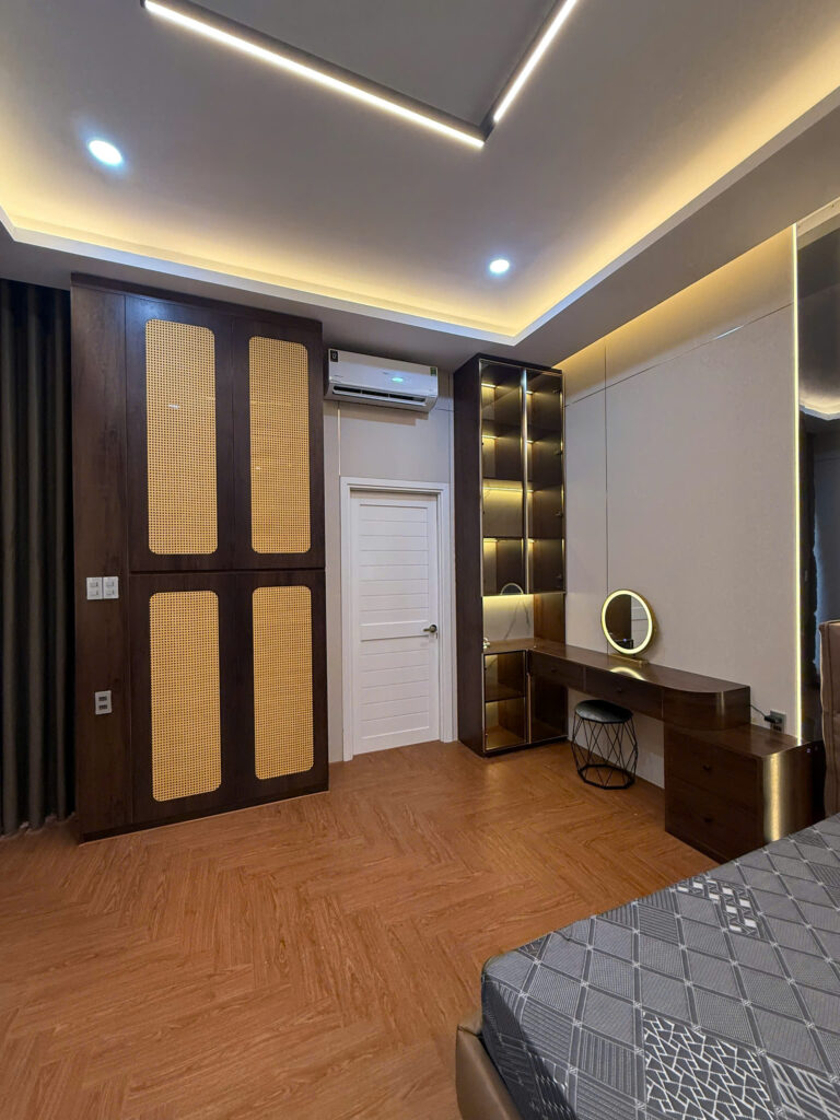 Tủ kệ Vincopro